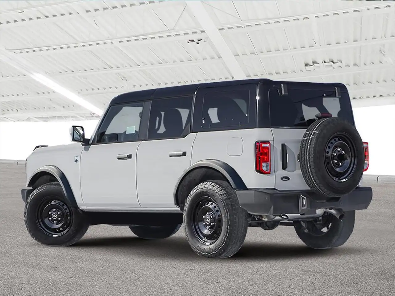 Ford Bronco снимка Ford Bronco