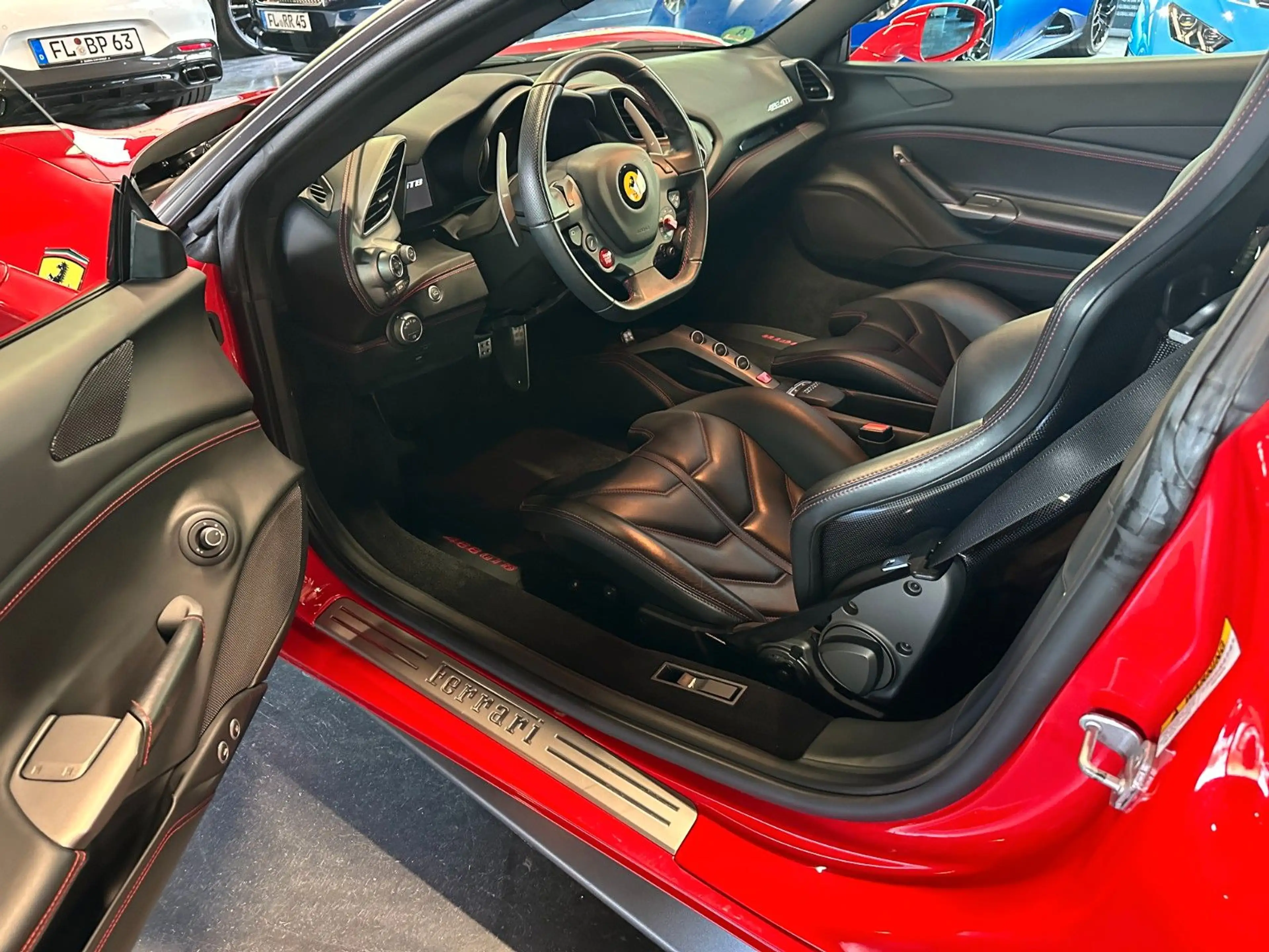 Ferrari 488 *VAT*Racing Seats*Lift — photo 10