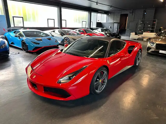 Ferrari 488 *VAT*Racing Seats*Lift
