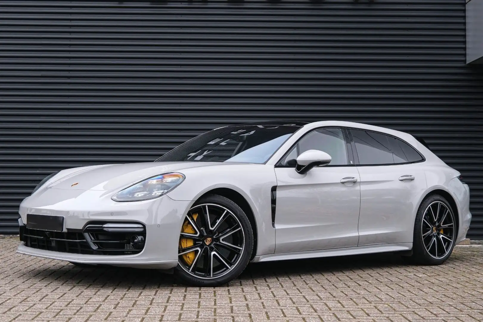 Porsche Panamera Sport Turismo GTS,MATRIX,CERAMIC BRAKES Gris - 1