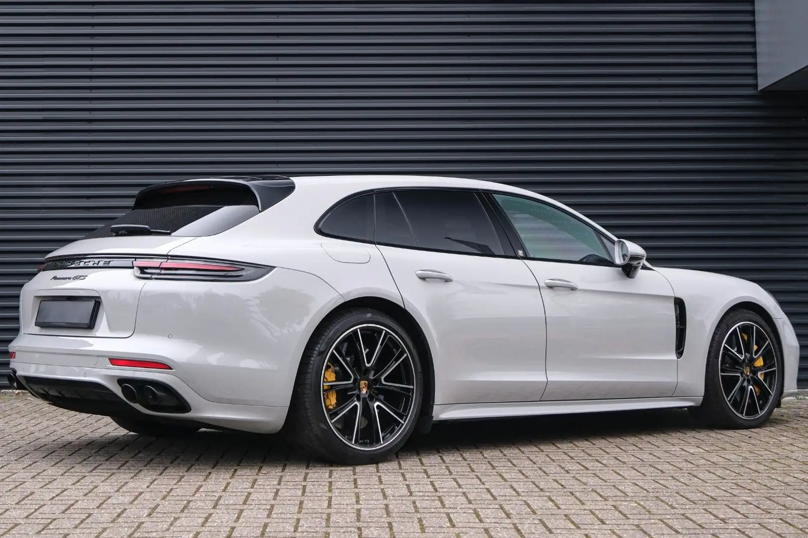 Porsche Panamera Sport Turismo GTS,MATRIX,CERAMIC BRAKES Gris - 2
