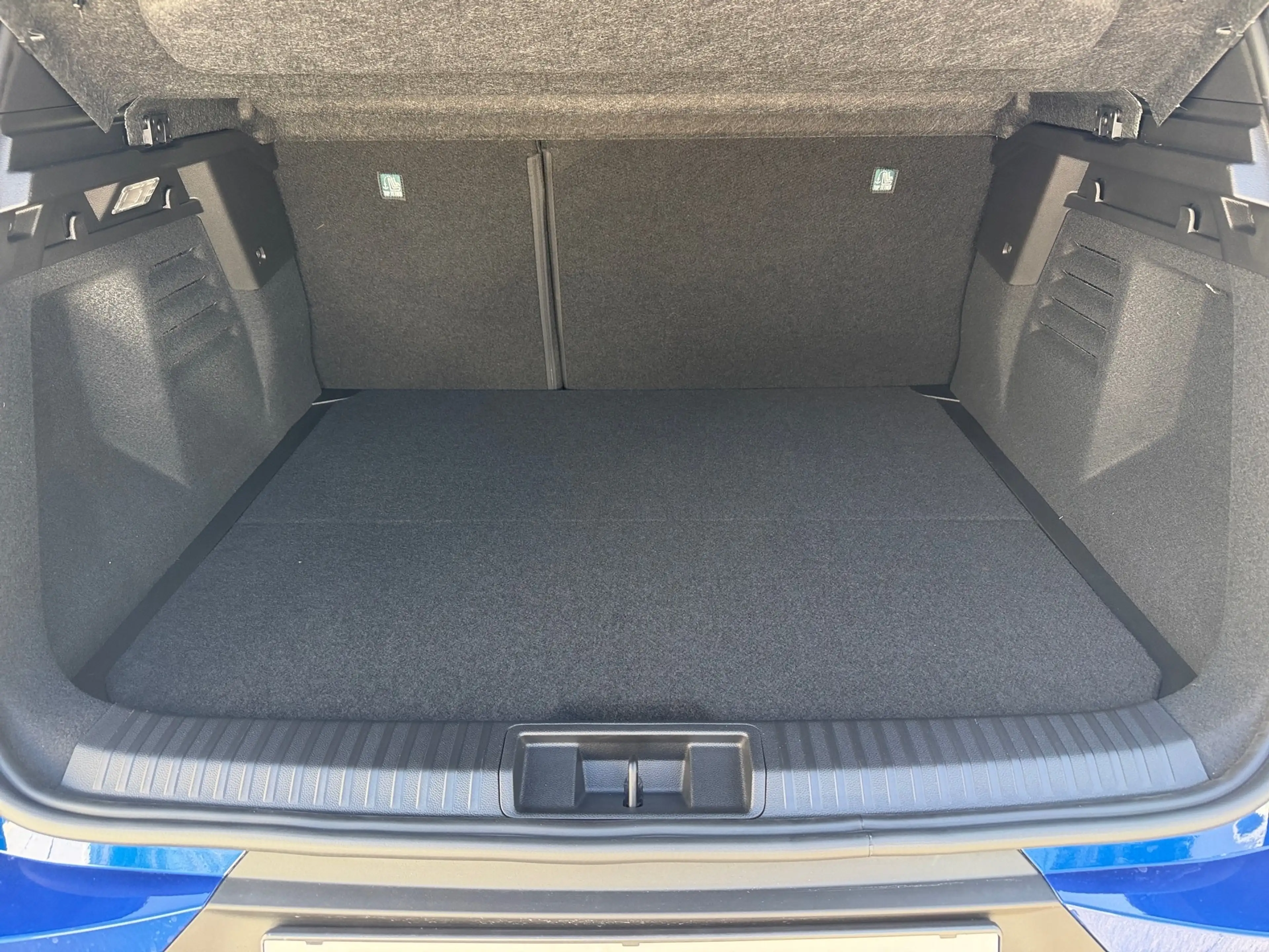 Renault Symbioz SYMBIOZ Iconic Full Hybrid E-Tech 160 (MY26) — photo 12