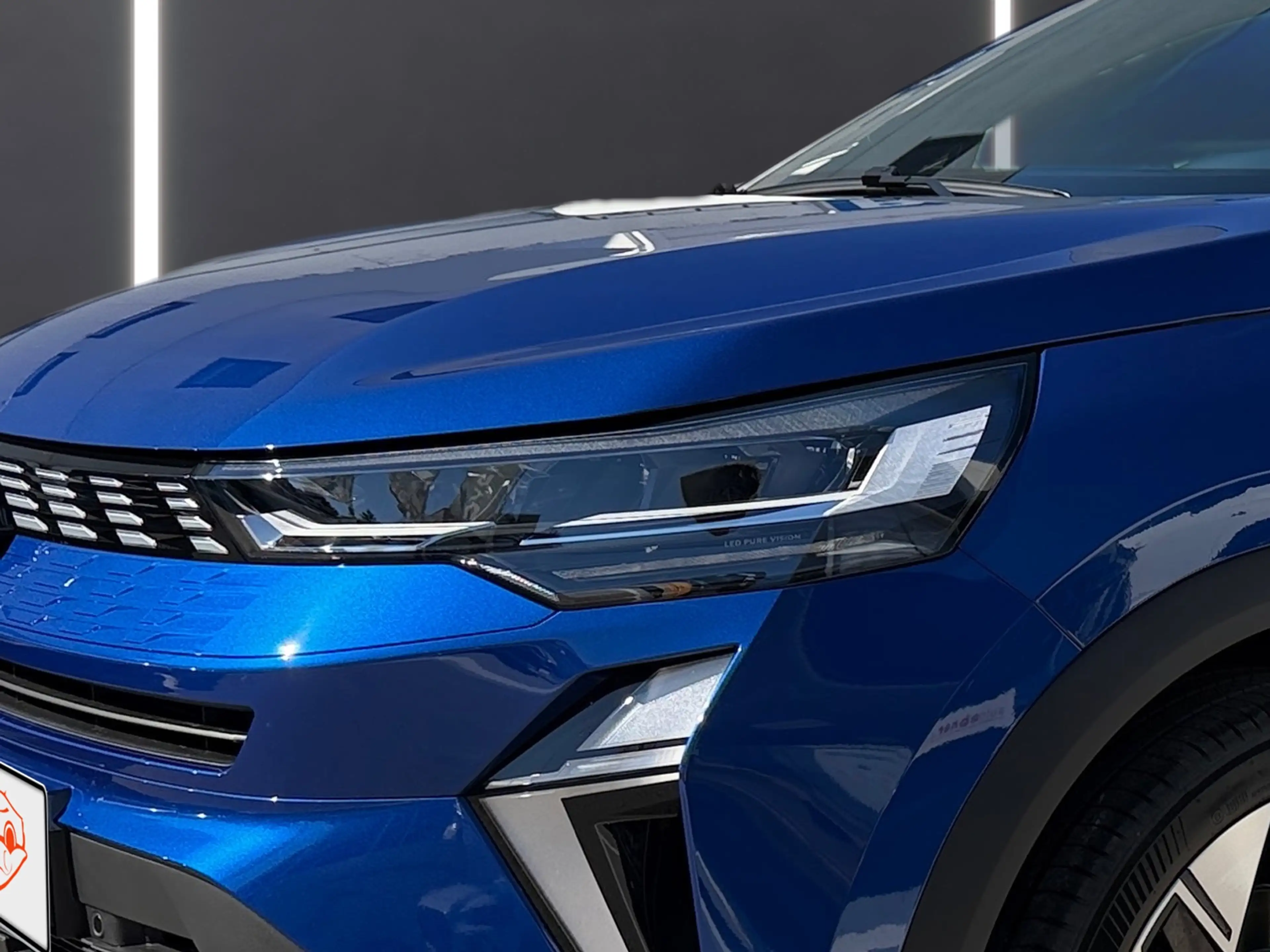 Renault Symbioz SYMBIOZ Iconic Full Hybrid E-Tech 160 (MY26) — photo 9