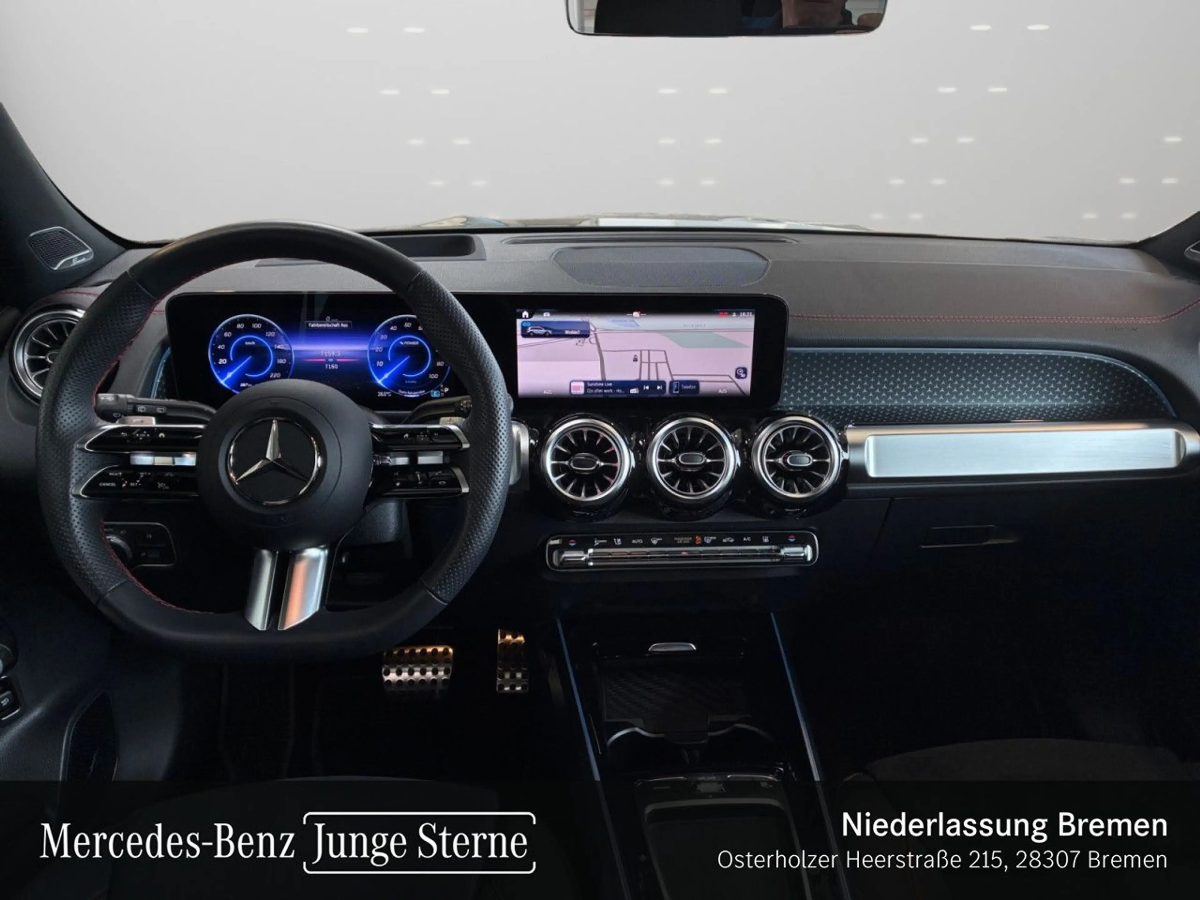 Mercedes-Benz EQB 250 AMG+PLUS-PAKET+PANO+KAMERA+MEMORY+HUD+SPUR — photo 13