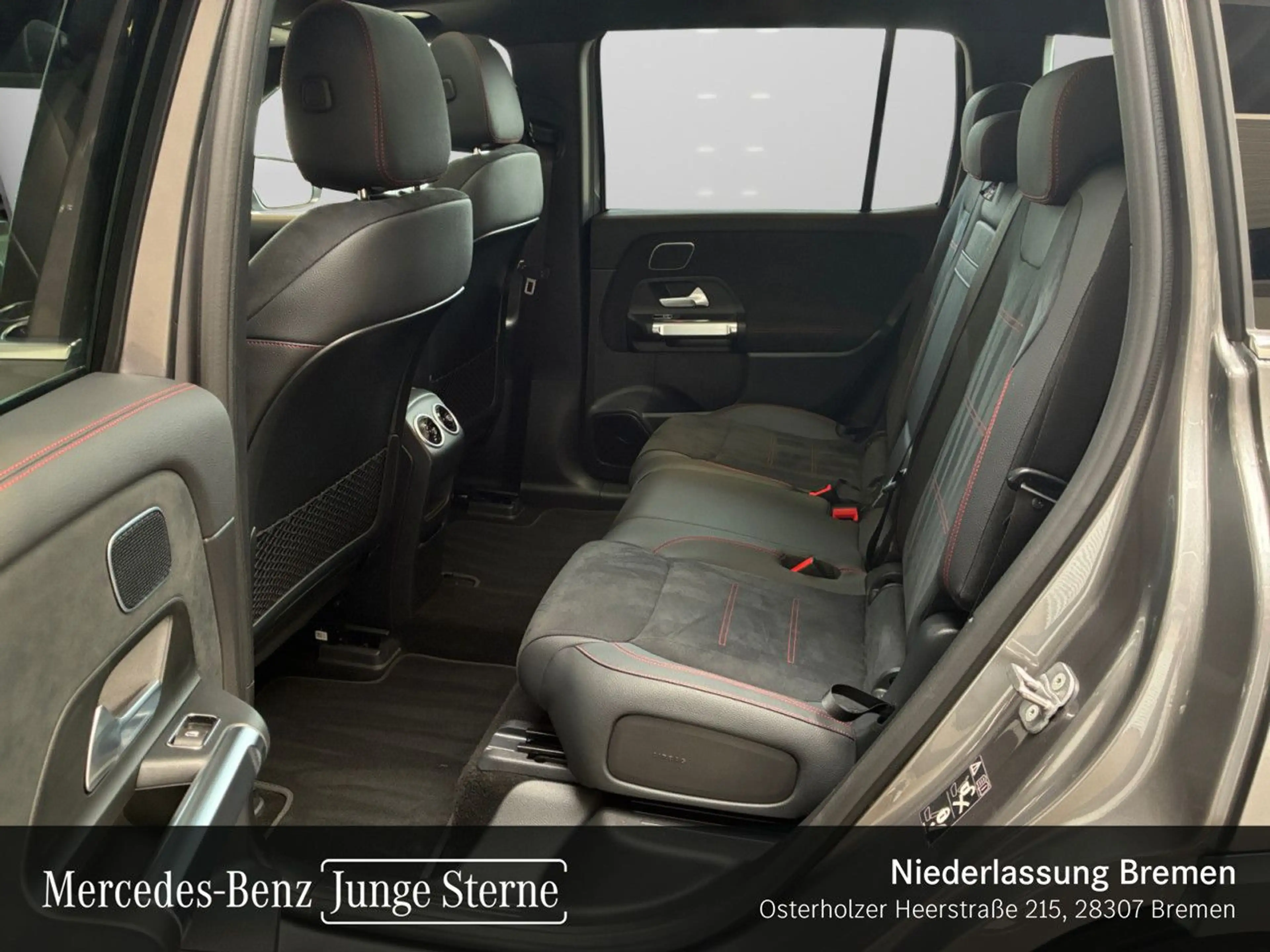 Mercedes-Benz EQB 250 AMG+PLUS-PAKET+PANO+KAMERA+MEMORY+HUD+SPUR — photo 12