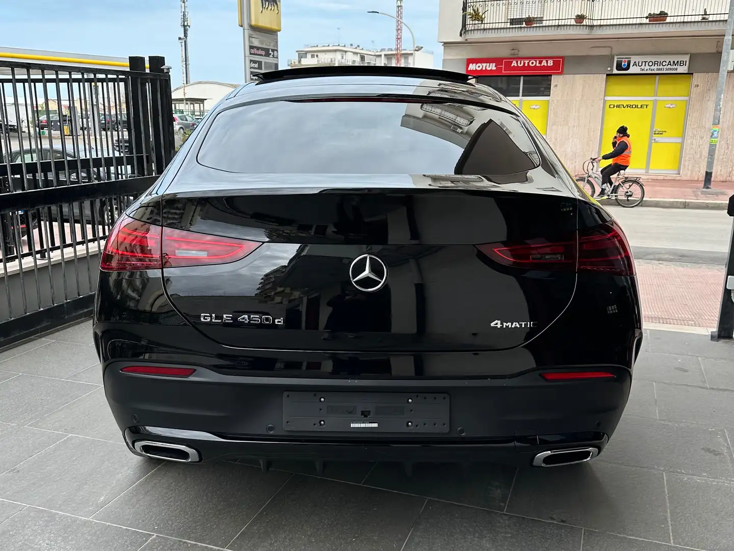 Mercedes-Benz GLE 450 Coupe d AMG Line Premium Plus 4matic auto Czarny - 2