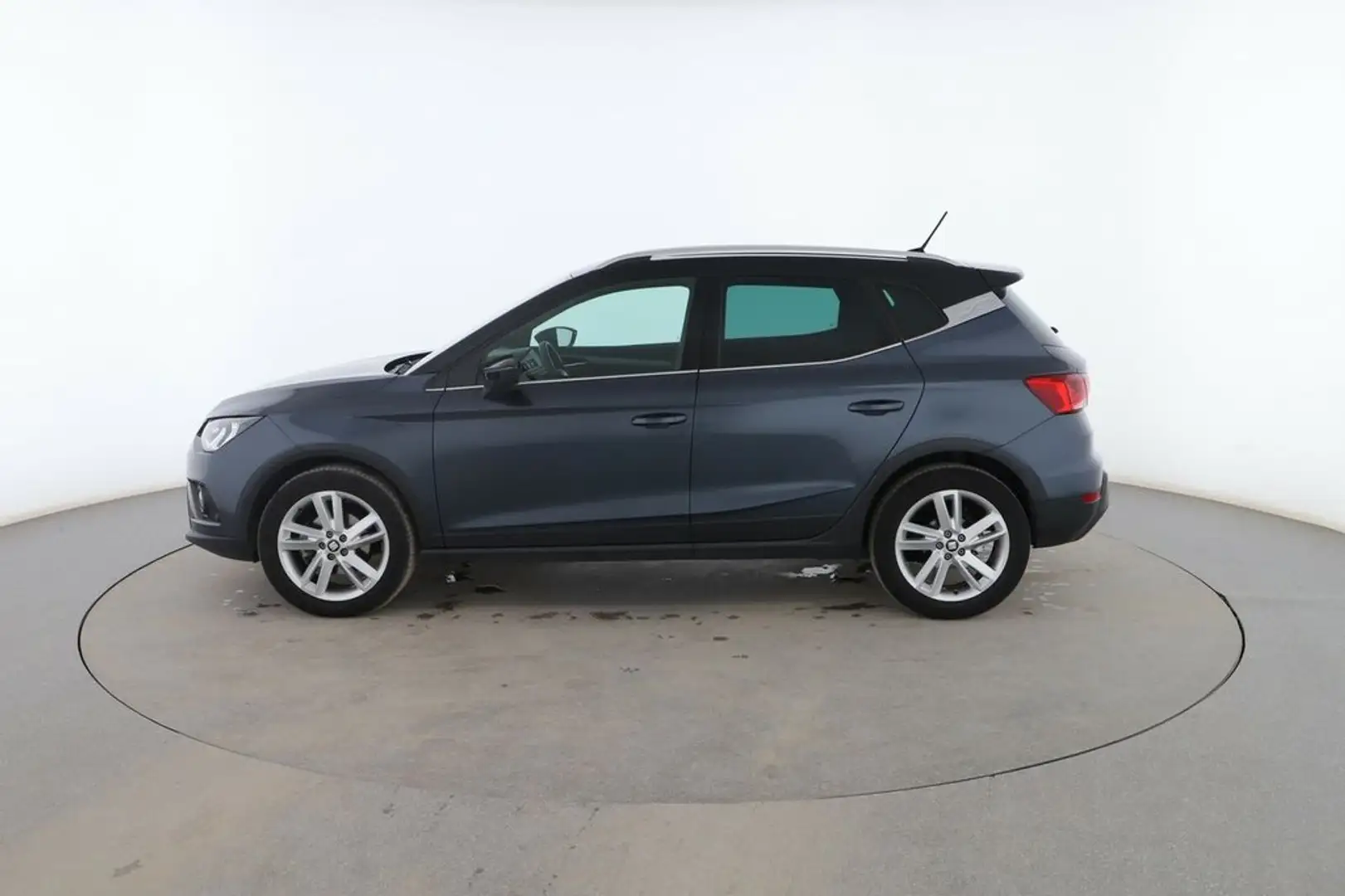 SEAT Arona 1.0 TSI FR Edition Eco Gri - 2