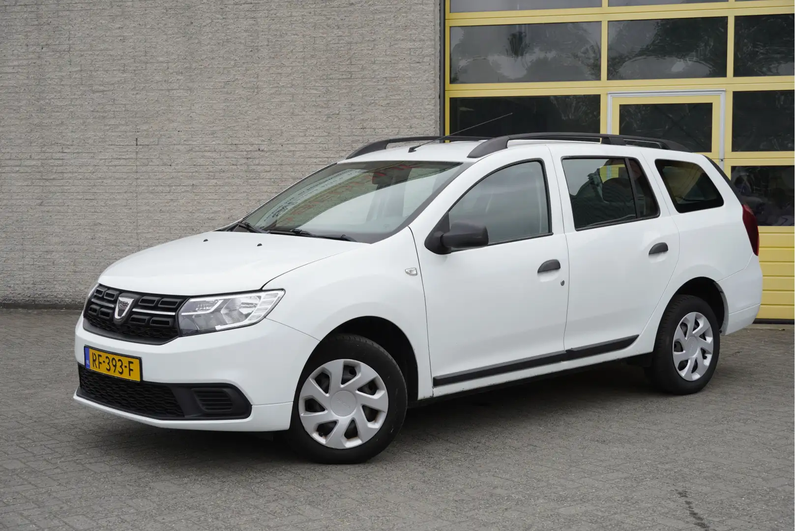 Dacia Logan MCV 0.9 TCe Ambiance BJ2017 Led dagrijverlichting Blanc - 2