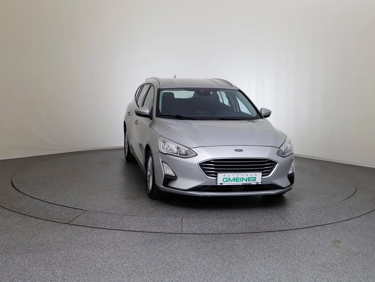 Ford Focus Traveller Titanium Argent - 2