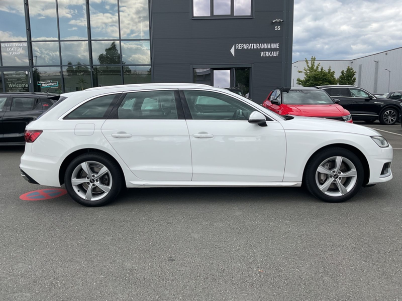 Audi A4 Avant 40 TDI advanced — photo 4