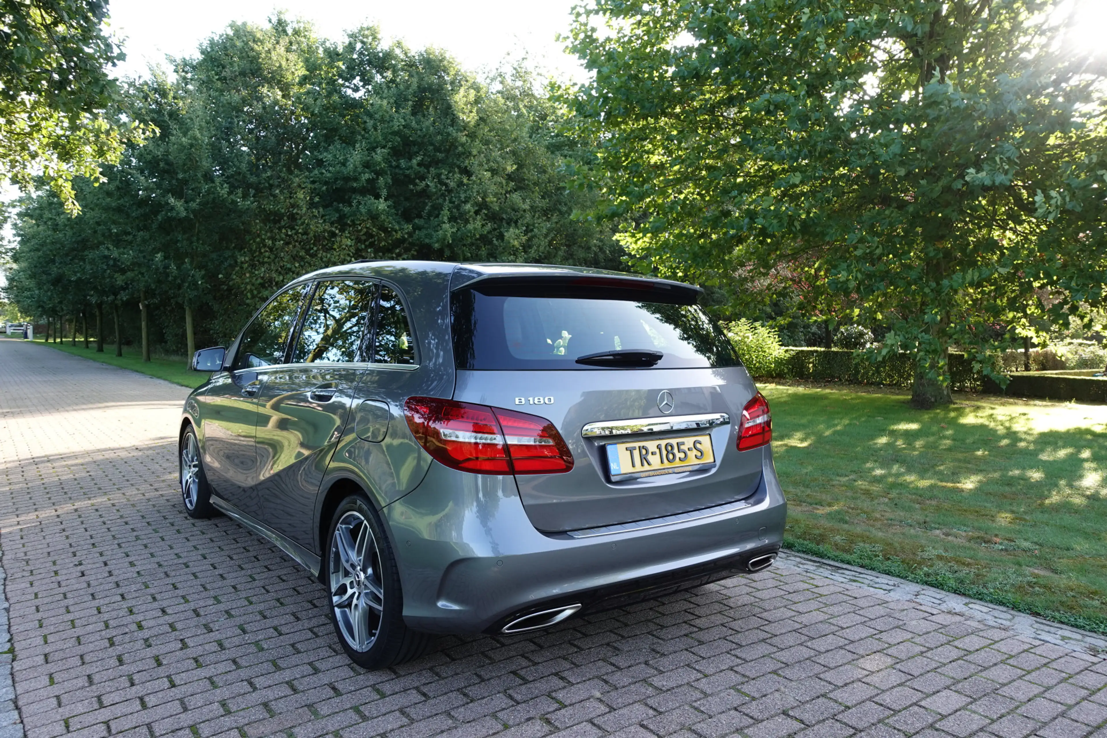 Mercedes-Benz B 180 Business Solution AMG | 1ste eigenaar | Panorama d — photo 11