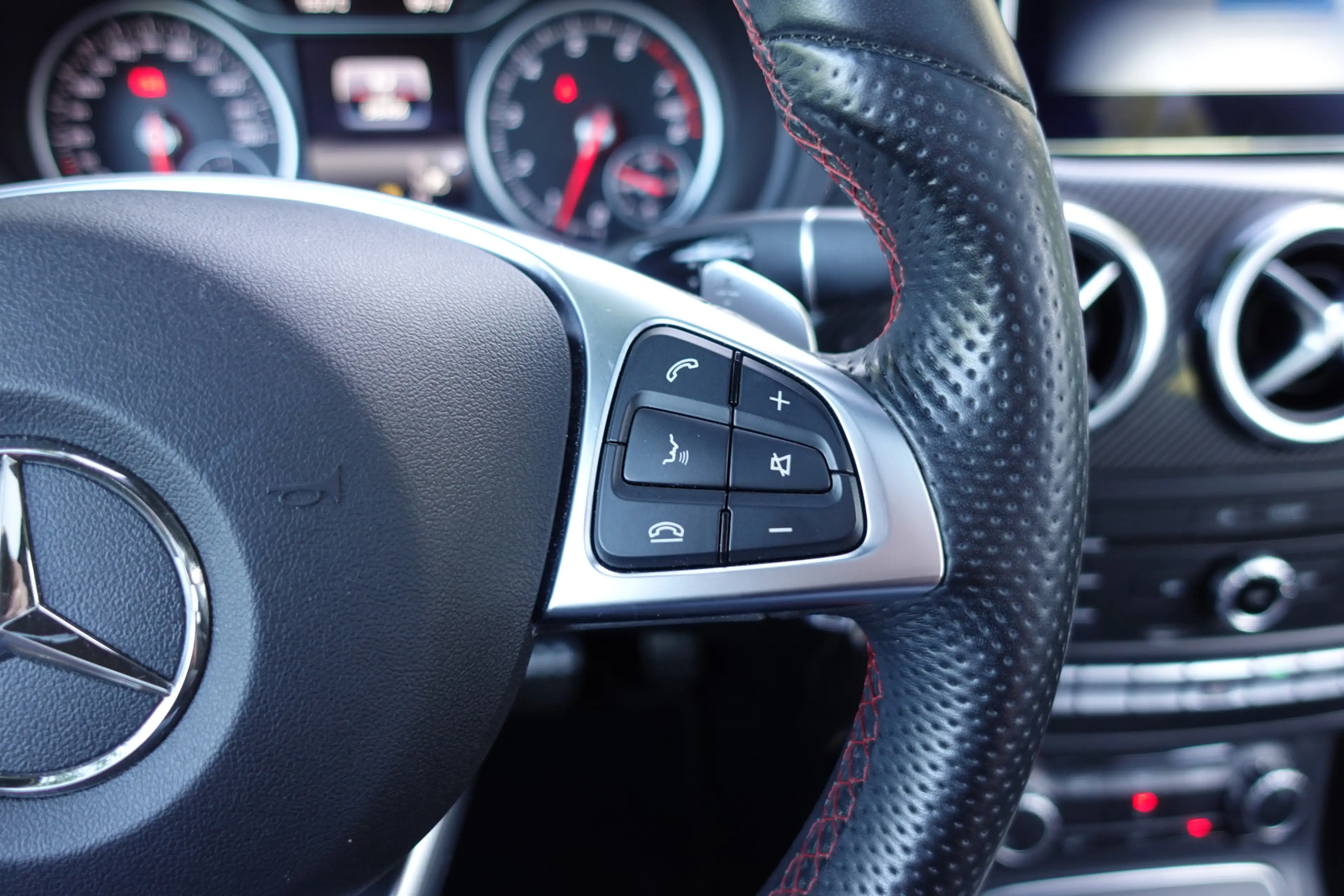 Mercedes-Benz B 180 Business Solution AMG | 1ste eigenaar | Panorama d — photo 28