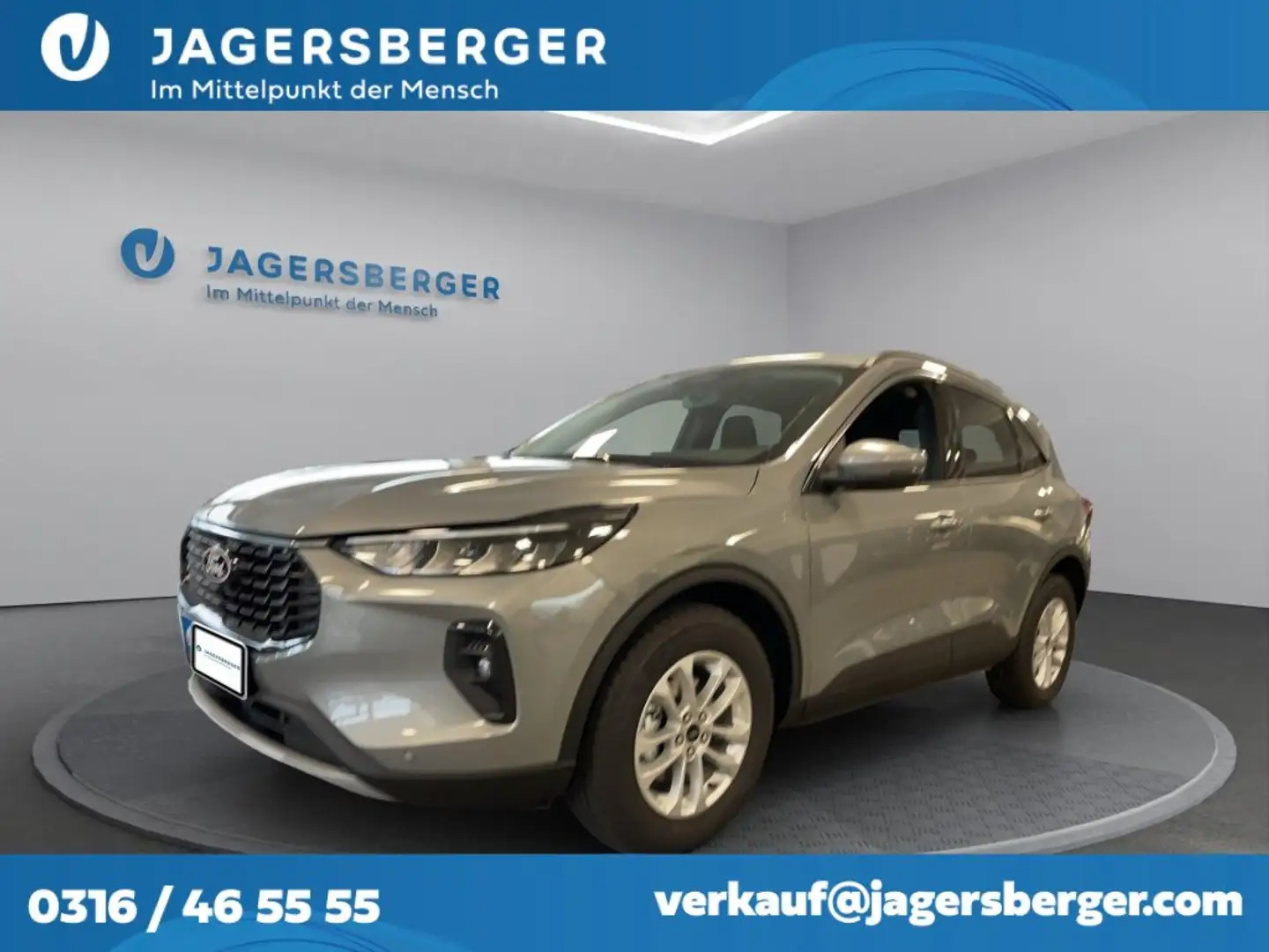 Ford Kuga 1,5 EcoBoost Titanium Silber - 1