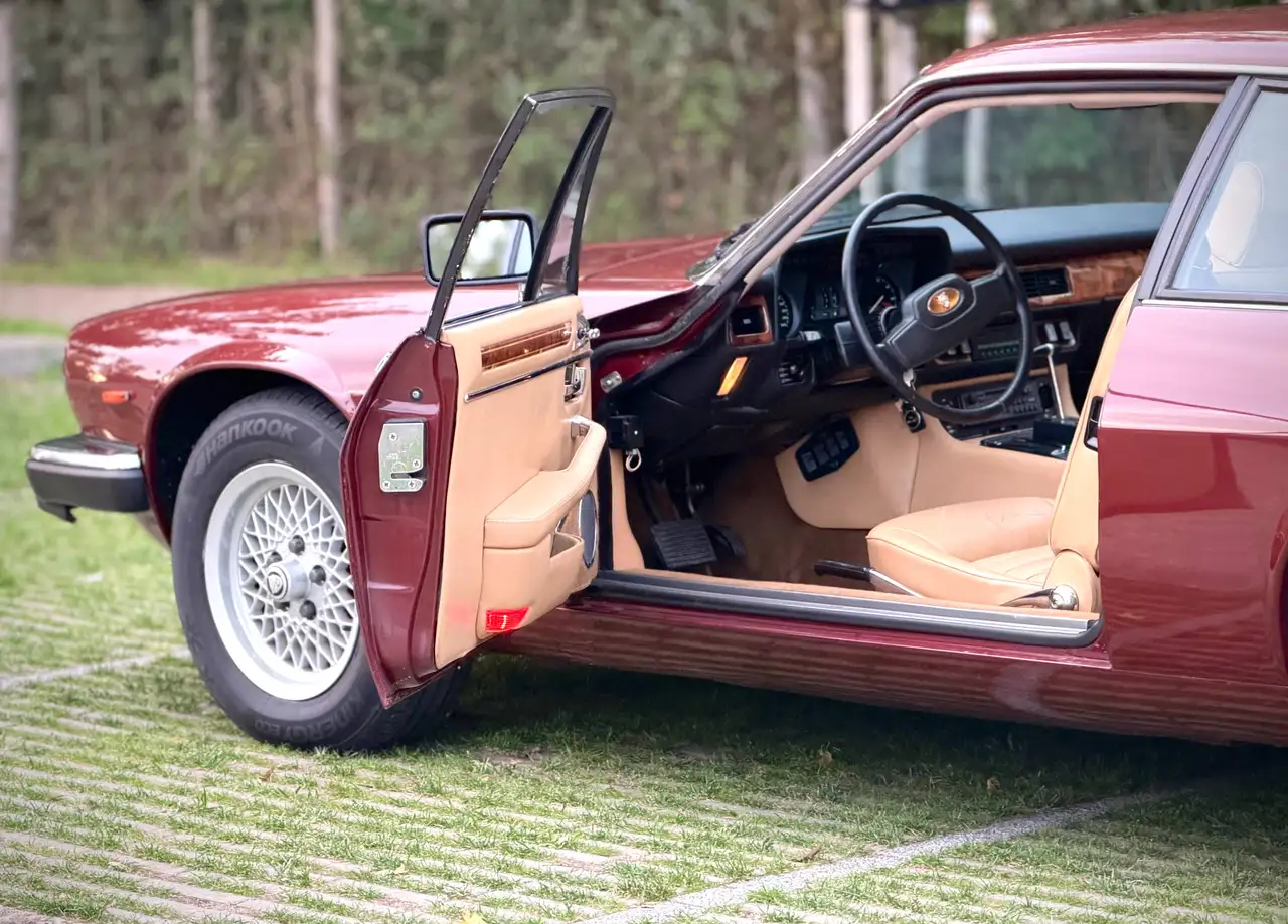 Jaguar XJS V12, foto 7