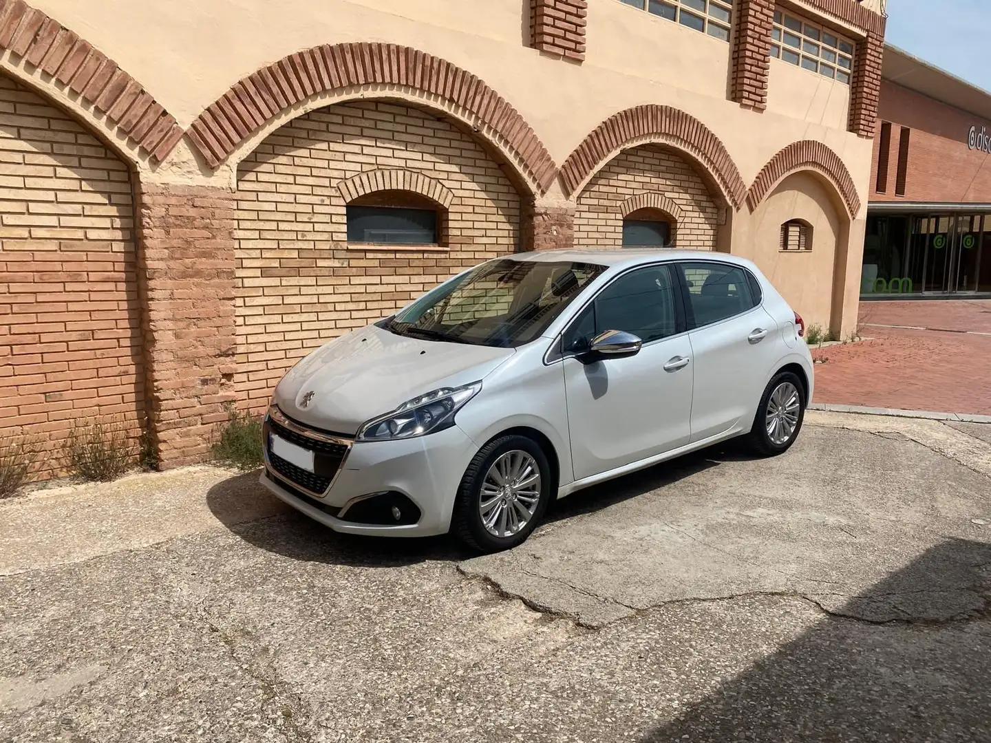 Peugeot 208 1.2 PureTech S&S Style 82 - 2