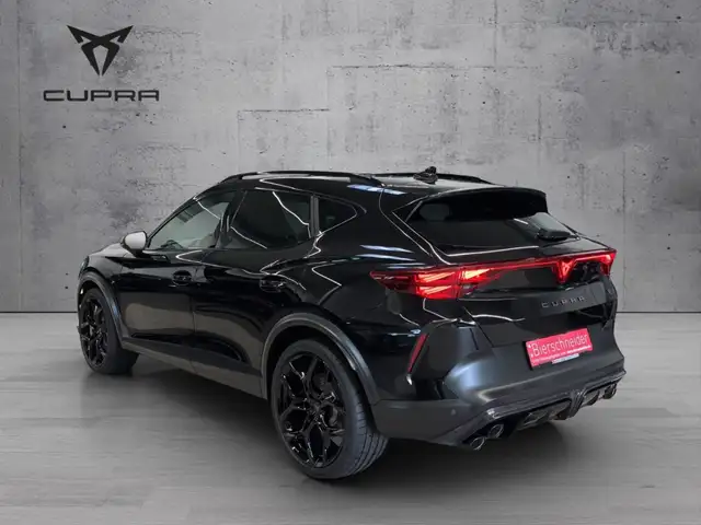 Cupra Formentor view 5