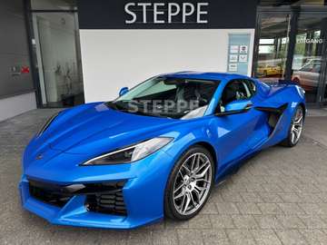 5,5V8 Coupe Europamodell 3LZ