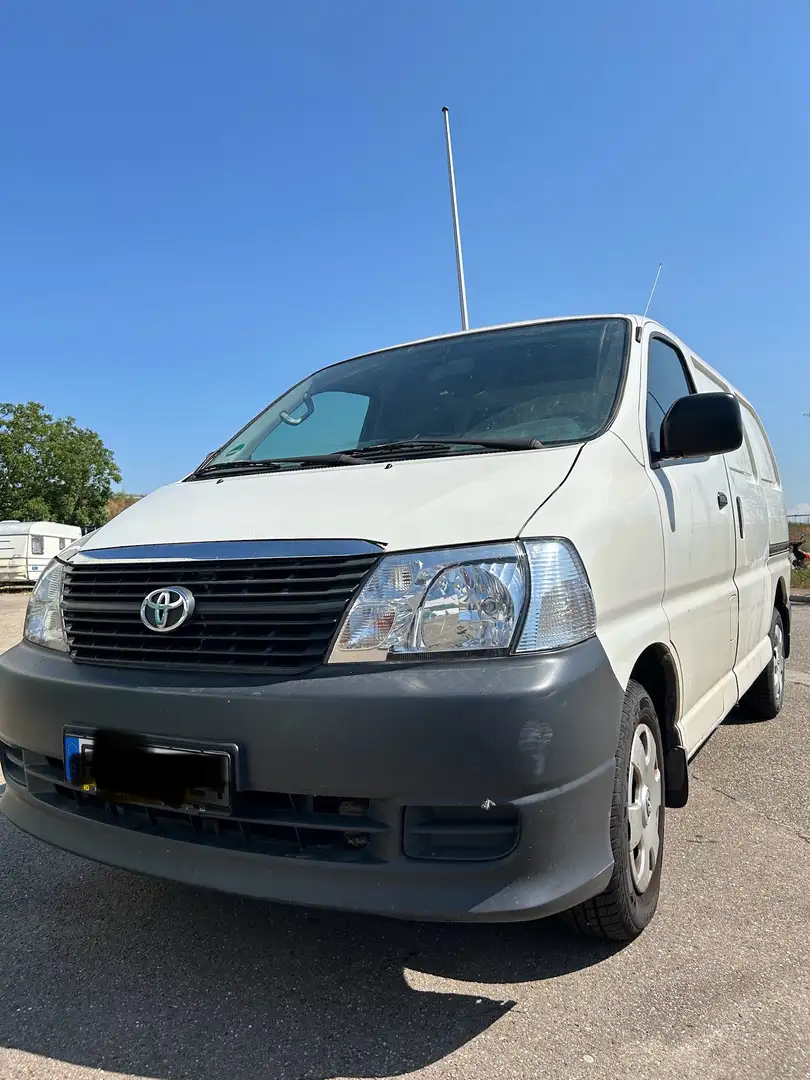 Toyota Hiace HiAce D-4D 4x4 Bílá - 1