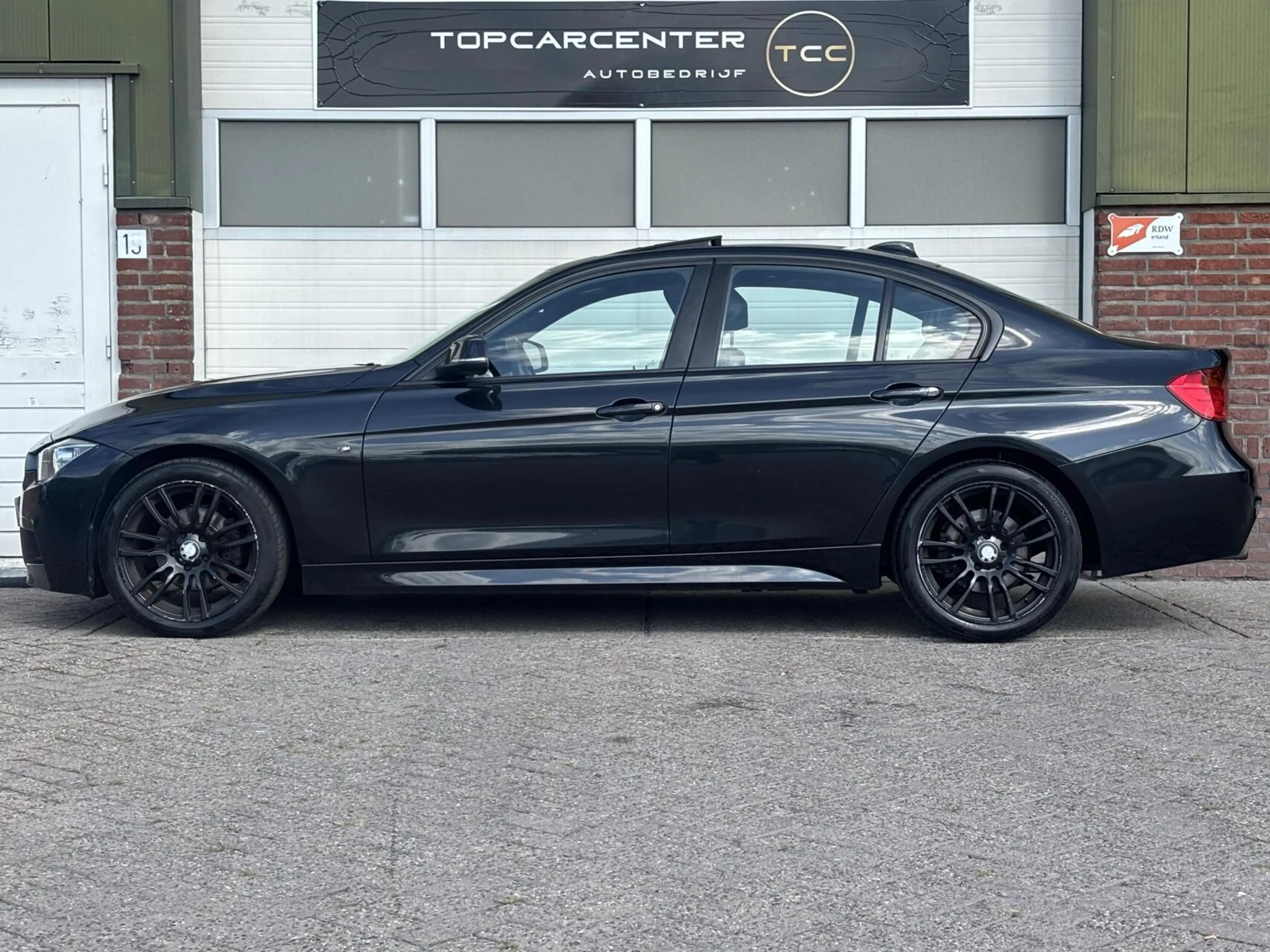 BMW 316 3-serie 316i High Exe/AUT/NAVI/STOELV/LEER/PARKS/A — photo 17
