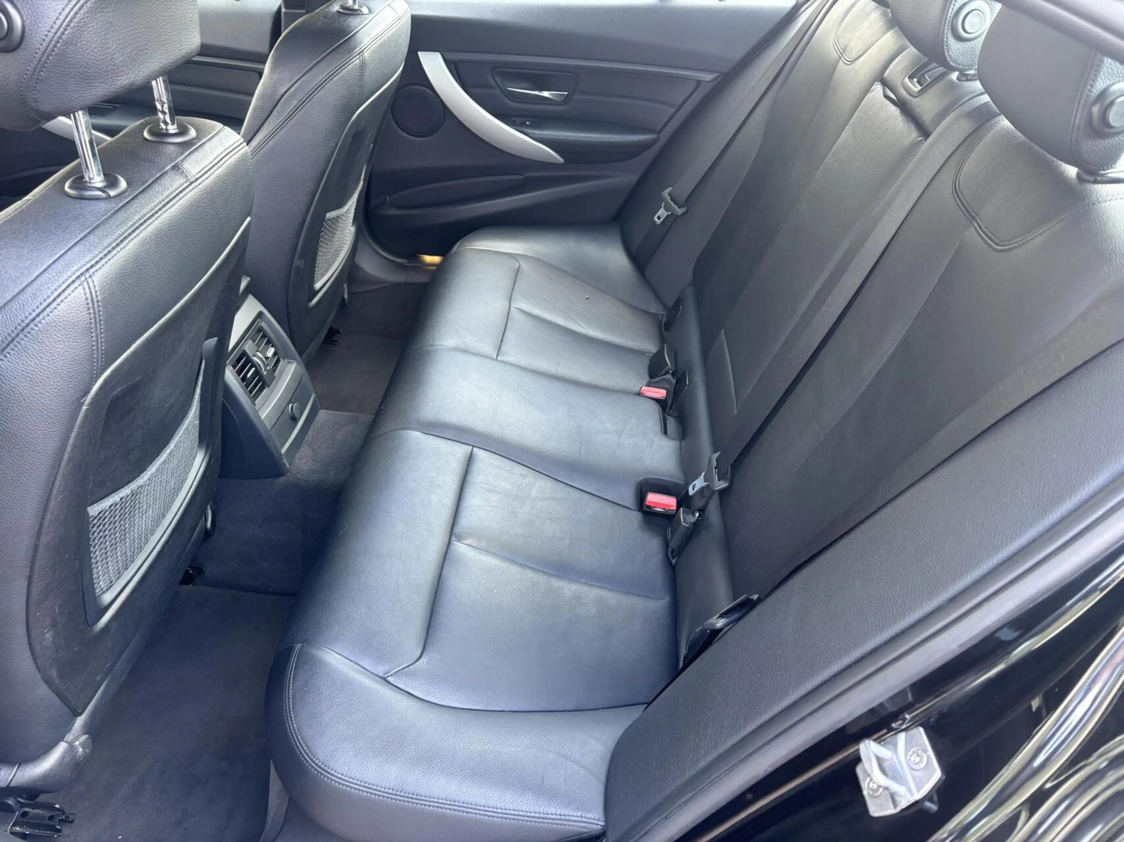 BMW 316 3-serie 316i High Exe/AUT/NAVI/STOELV/LEER/PARKS/A — photo 12