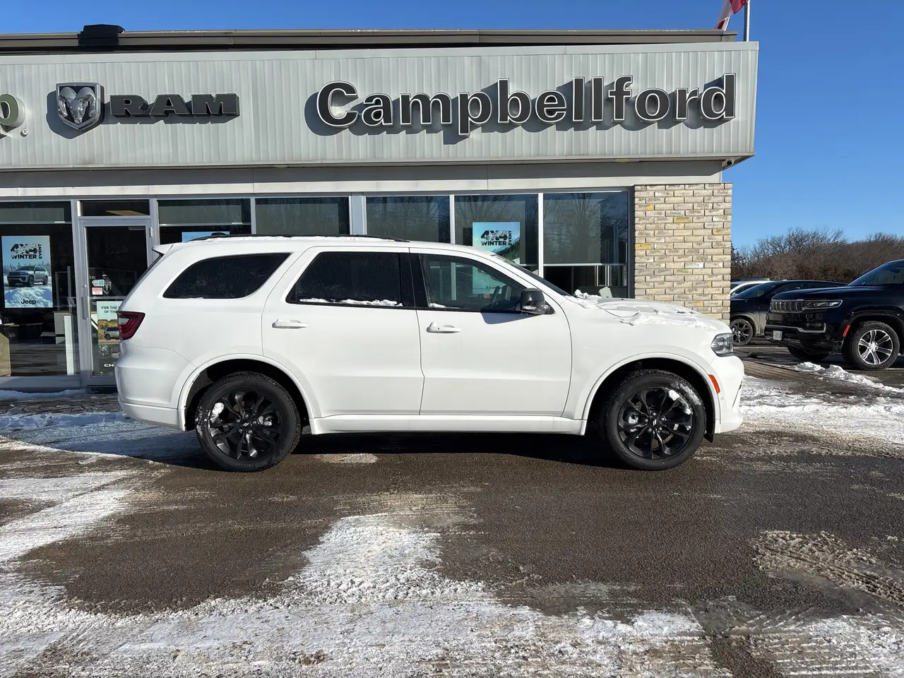 Dodge Durango снимка Dodge Durango