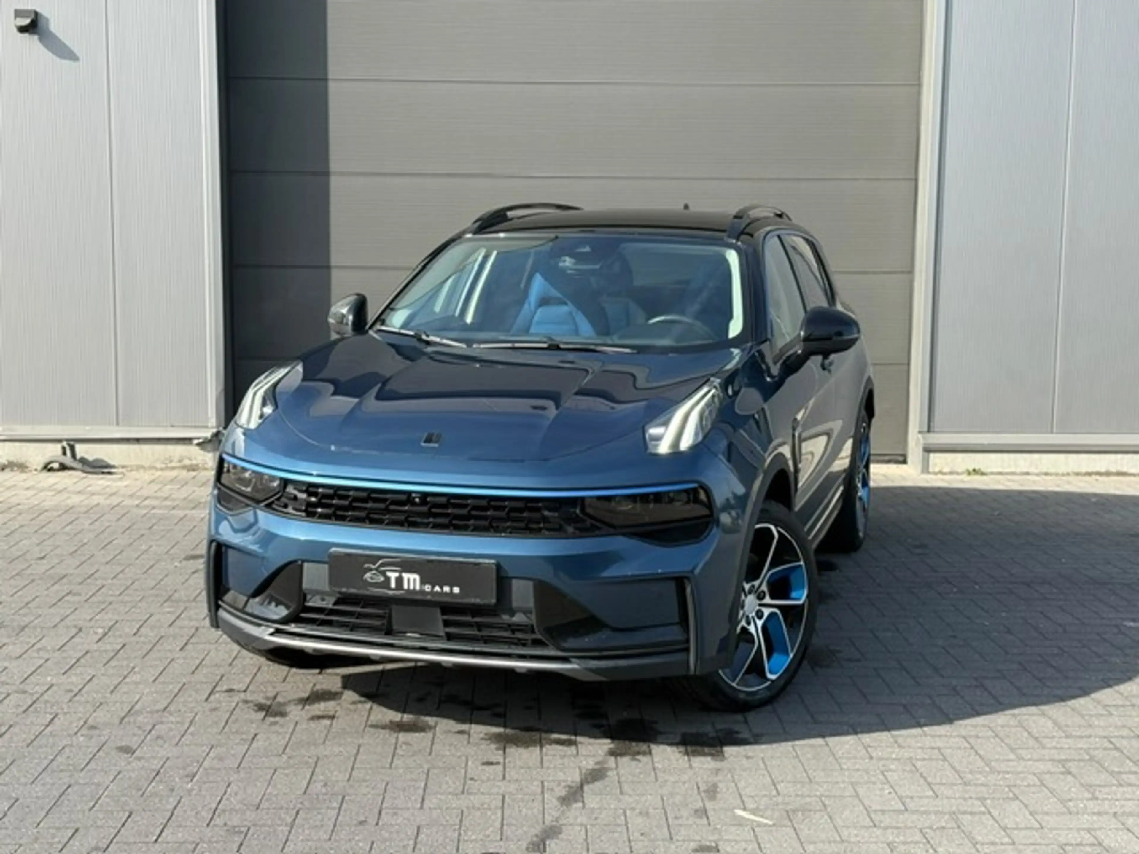 Lynk & Co 01 Pano dak/ Elektrische zetels/ 360° camera
