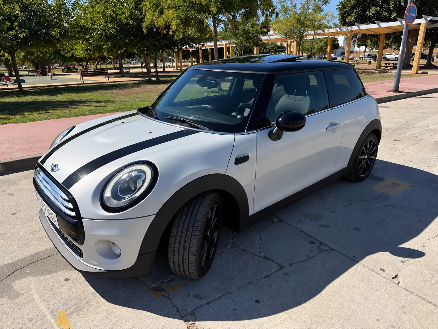 MINI Cooper D - 2