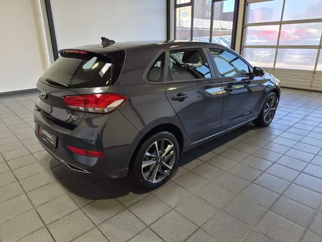 Hyundai I30 view 5