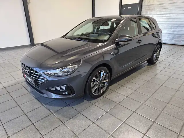 Hyundai I30 view 3