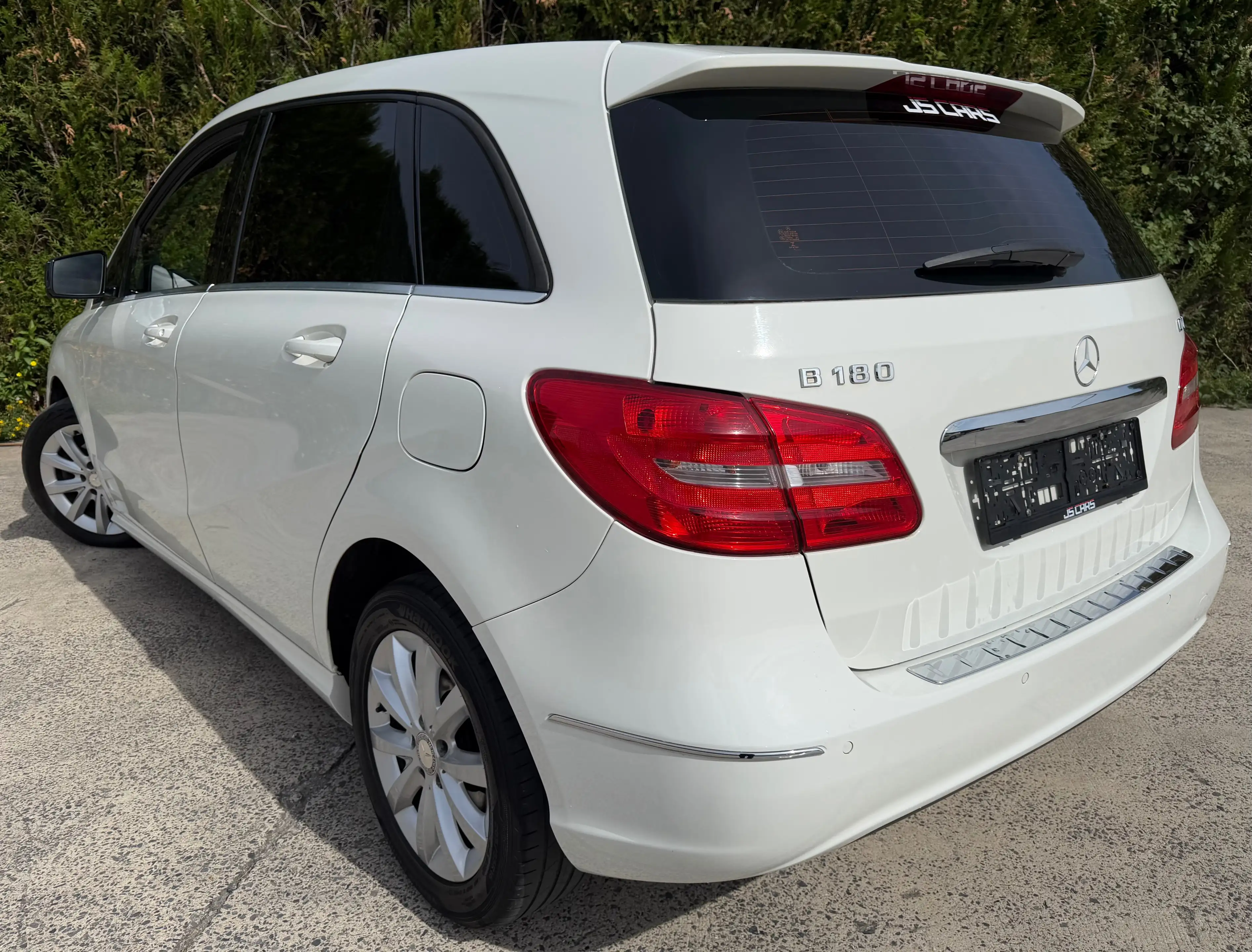 Mercedes-Benz B 180 1.5L Diesel / Prêt à immatriculer — photo 2