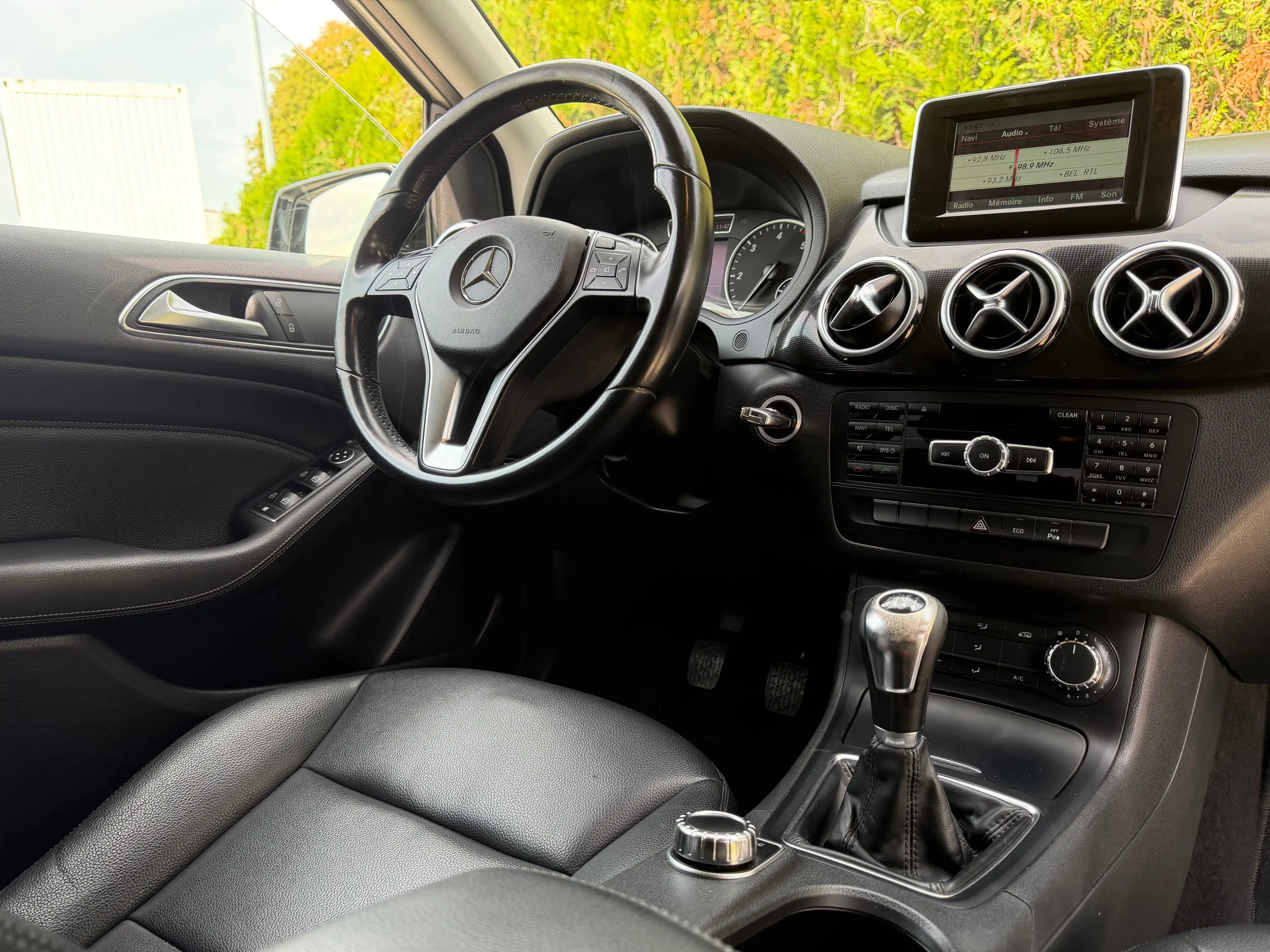 Mercedes-Benz B 180 1.5L Diesel / Prêt à immatriculer — photo 6