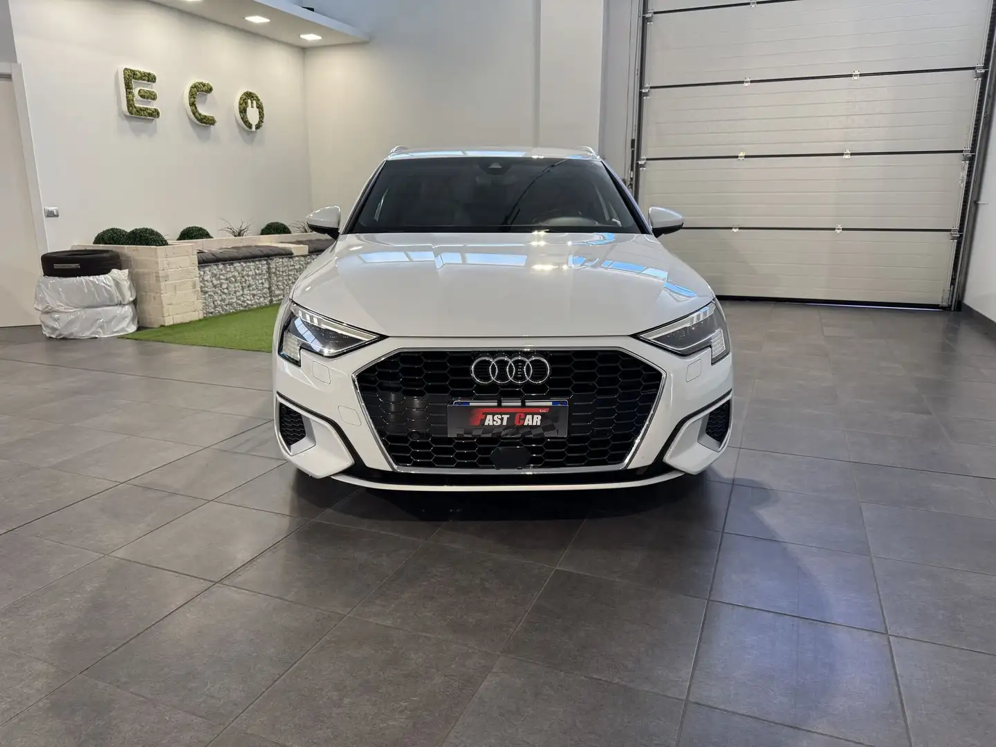 Audi A3 A3 SPB 30 g-tron S tronic S line edition Blanco - 2