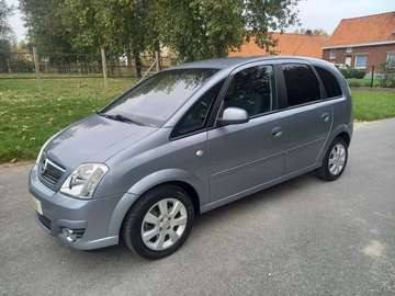 1.6i Cosmo