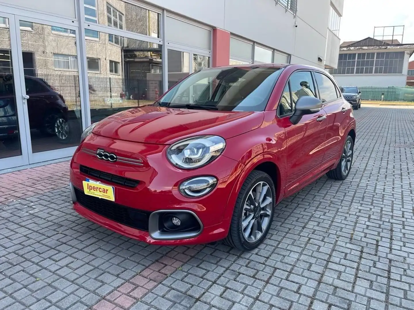 Fiat 500X 1.5 T4 Hybrid 130 CV DCT Sport Blauw - 2