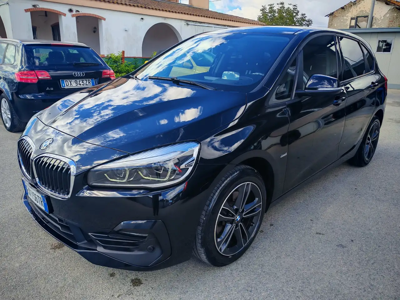 BMW 218