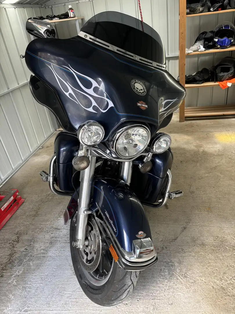 Harley-Davidson Electra Glide Très bon état modèle 2008 en 1584cc new régulateur Azul - 1
