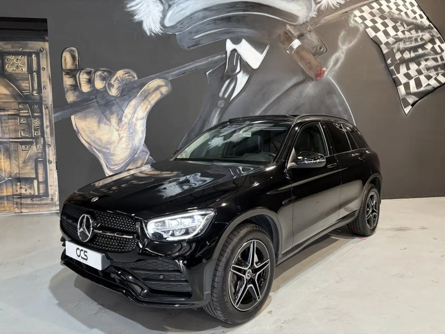 Mercedes-Benz GLC 300 300 E AMG Line 4Matic Toit Ouvrant 1ere Main Noir - 2