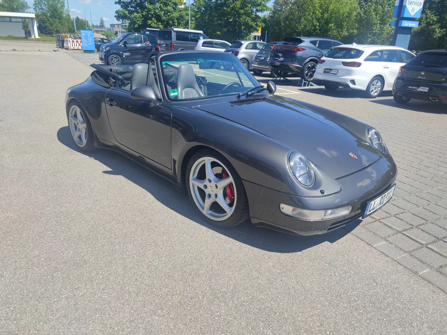 Porsche 993 911 Carrera Cabrio - 1
