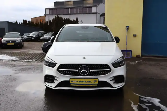 Mercedes-Benz B 200 AMG Line * Navigation * Alcantara