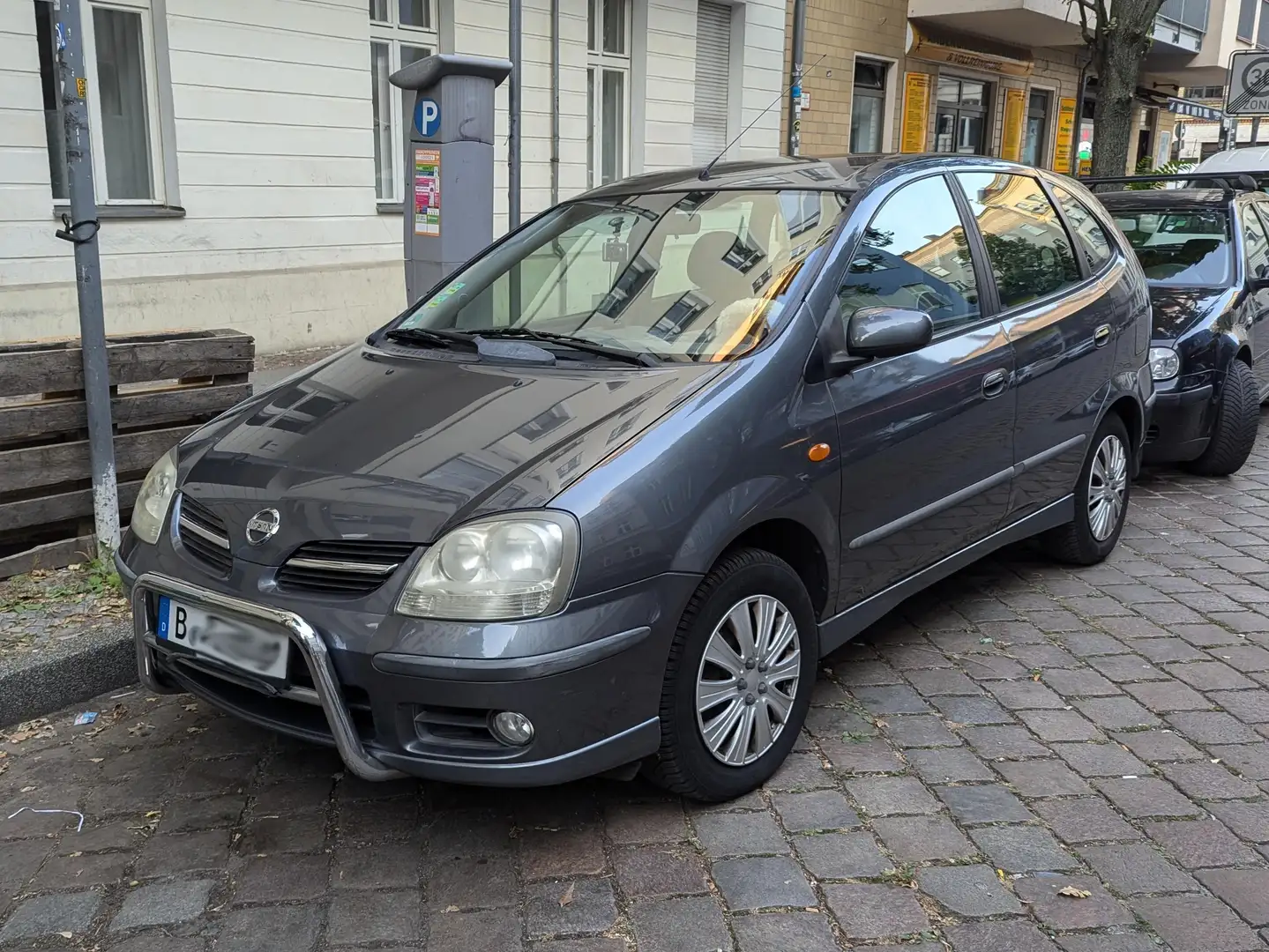 Nissan Almera Tino Almera Tino acenta PLUS Grau - 1