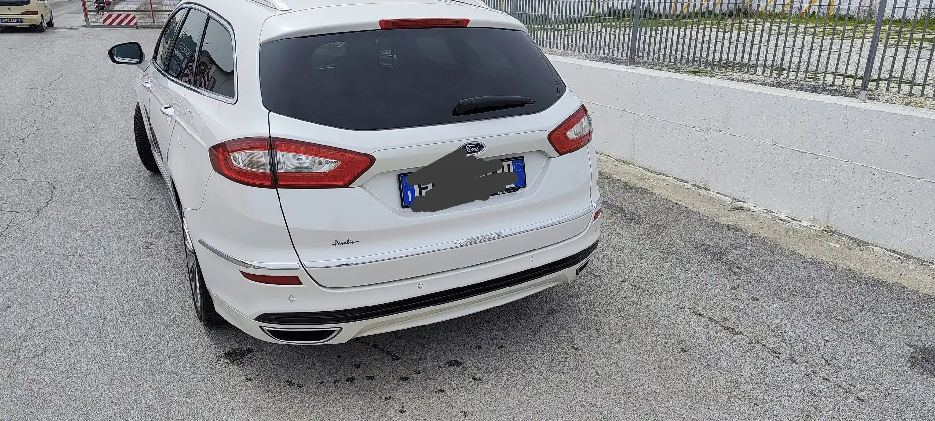 Ford Mondeo SW 2.0 tdci Vignale s&s 180cv powershift my18.75 - 2