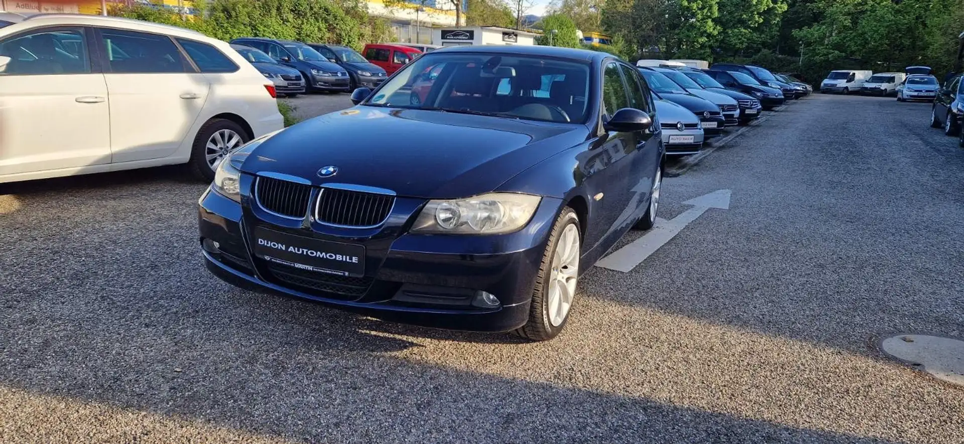 BMW 320 Baureihe 3 Touring 320d Noir - 2