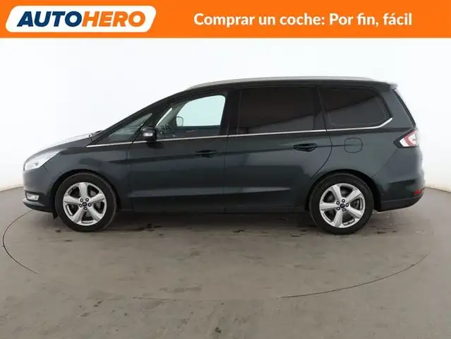 Ford Galaxy view 3