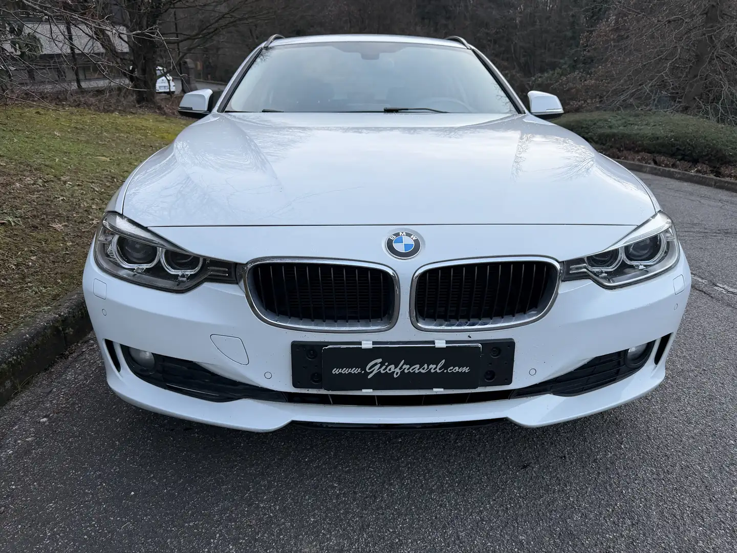 BMW 318 Serie 3 F31 Touring 318d Touring Business auto Blanc - 2