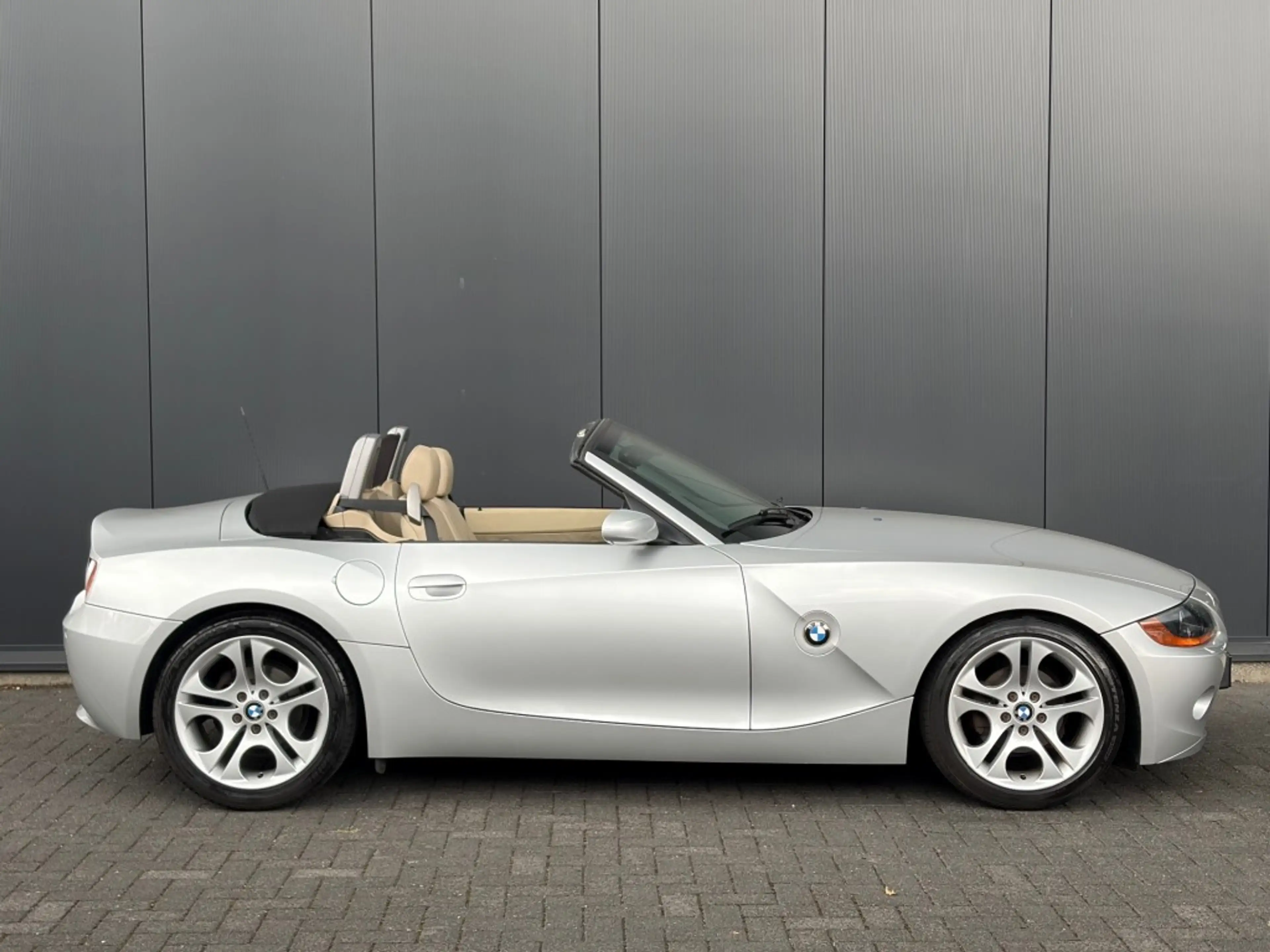 BMW Z4 Roadster 2.5i — photo 2