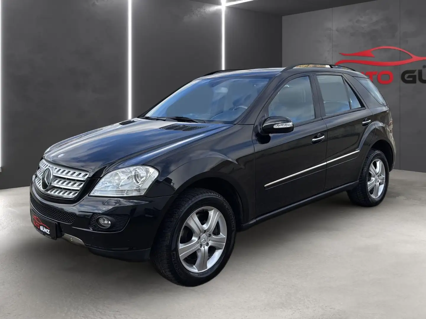 Mercedes-Benz ML 420 CDI Aut. 4Matic *AHK-Xenon-Leder-Voll* Black - 1