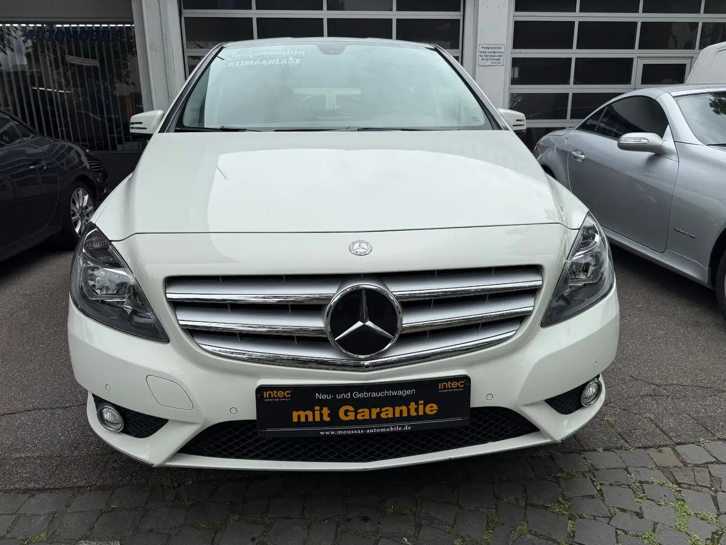 Mercedes-Benz B 200 B-Klasse, PDC v&h Kamera,Navi.,Automatik Alb - 2