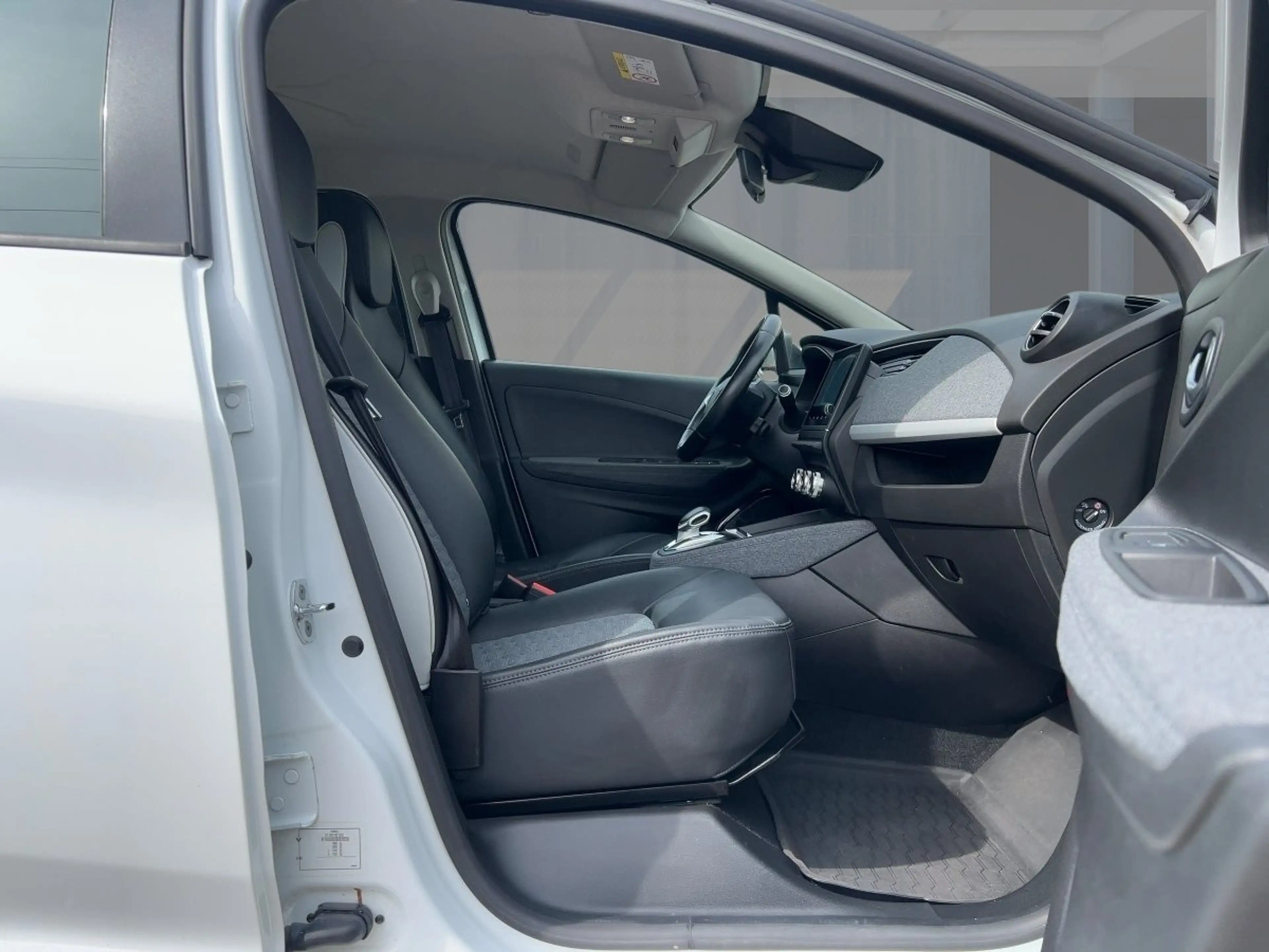 Renault ZOE EXPERIENCE R110 50kWh SITZHEIZUNG — photo 8