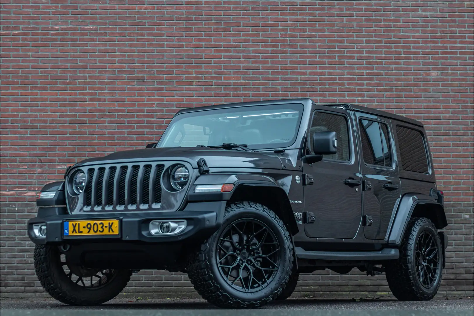 Jeep Wrangler 2.0T Sahara, Origineel NL, 70.000km NAP, Leder, St Grau - 1