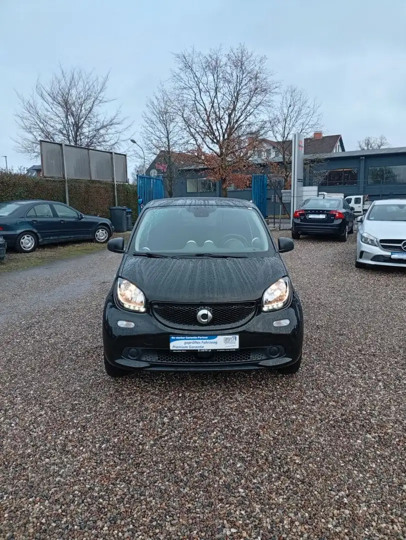 smart forFour 60kW electric drive Batterie.Klima.SHZ. Noir - 1